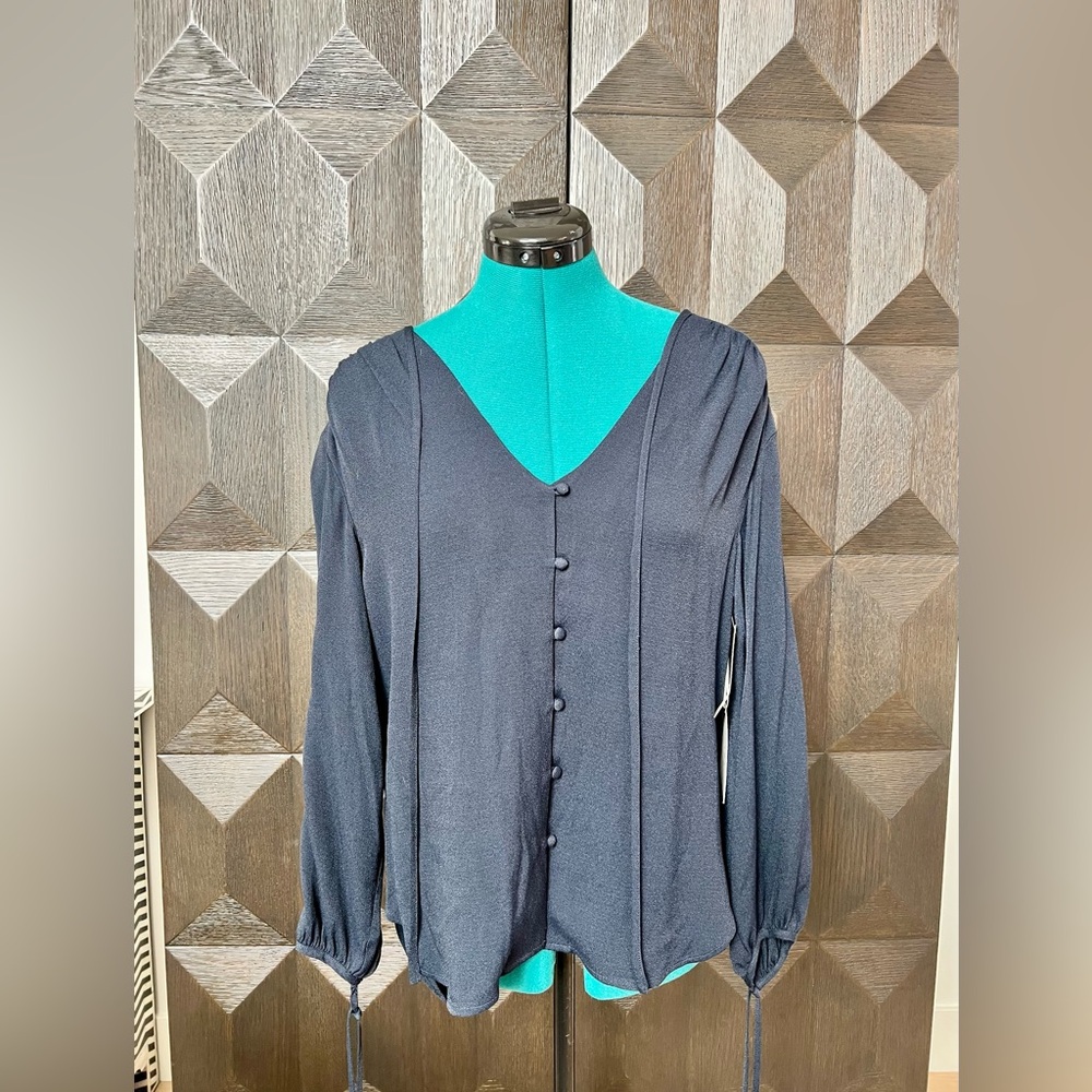 Frame Denim Crepe Shirt in Navy XS